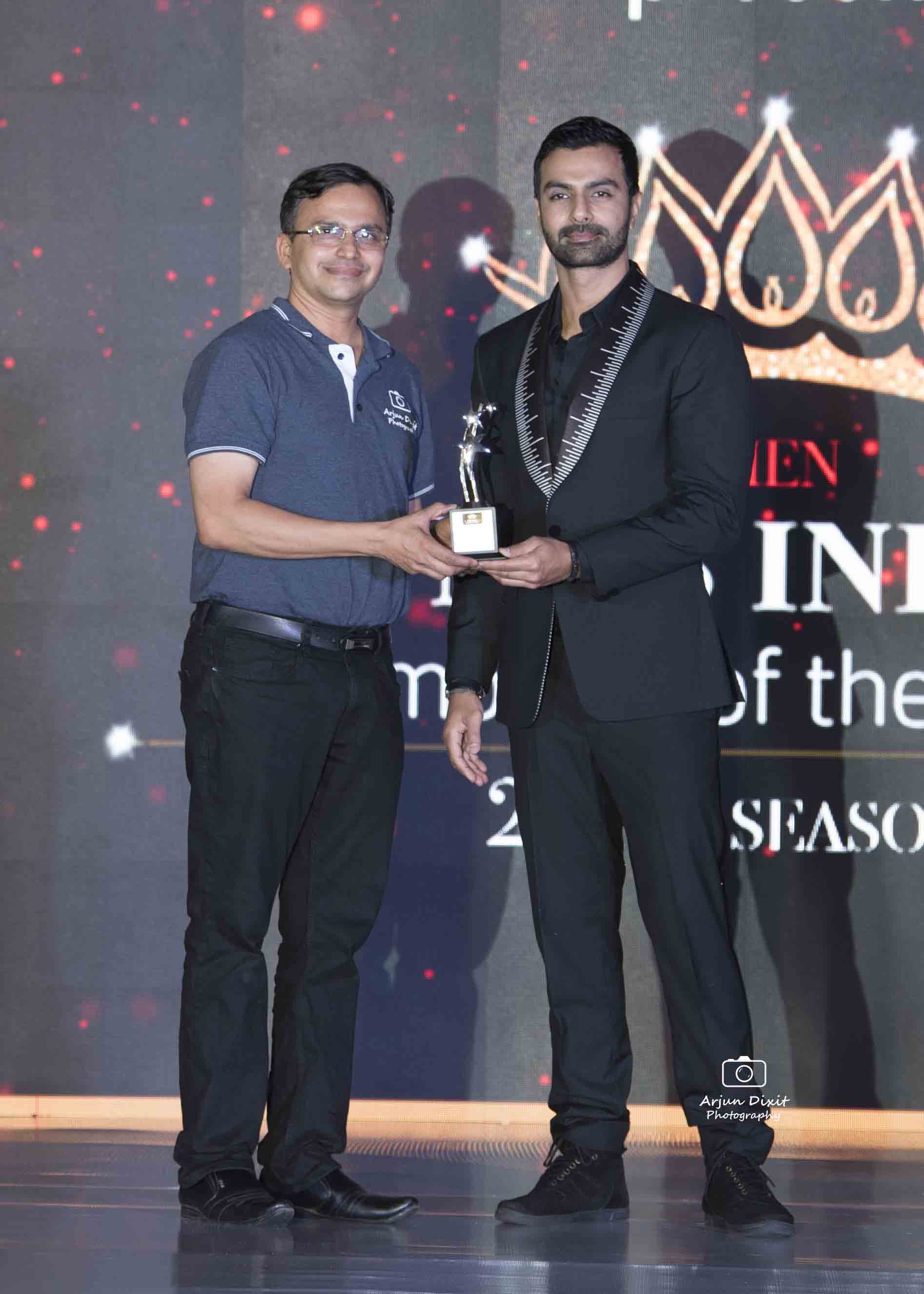 Arjun Dixit with Ashmit Patel