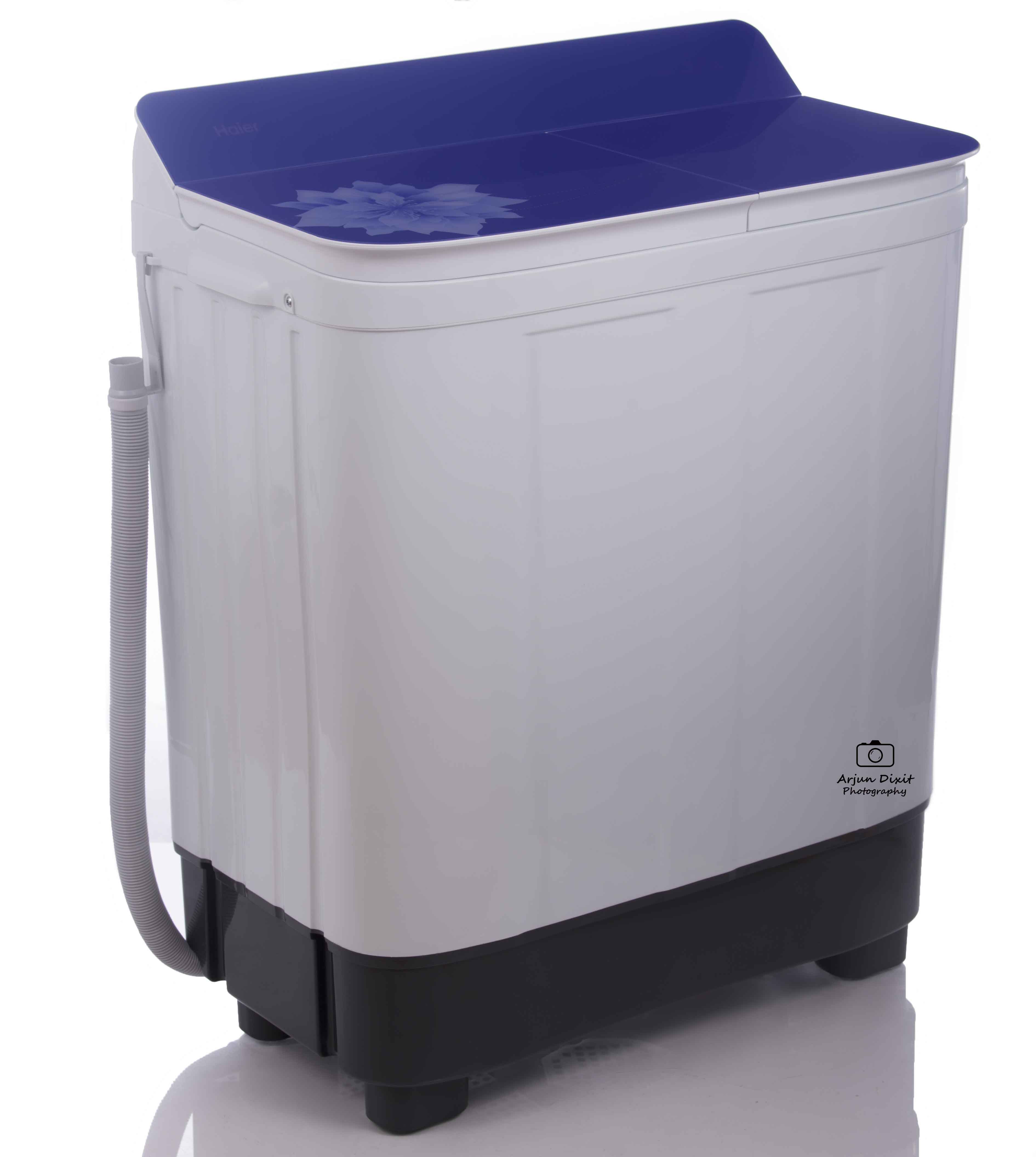 Haier semi-automatic washing machine